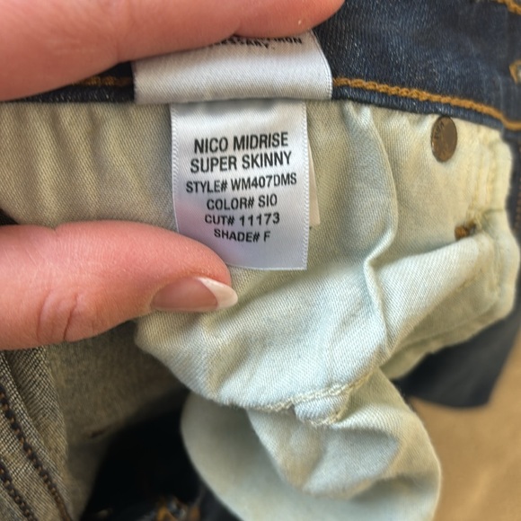 Hudson Jeans - size 29 - Picture 6 of 6